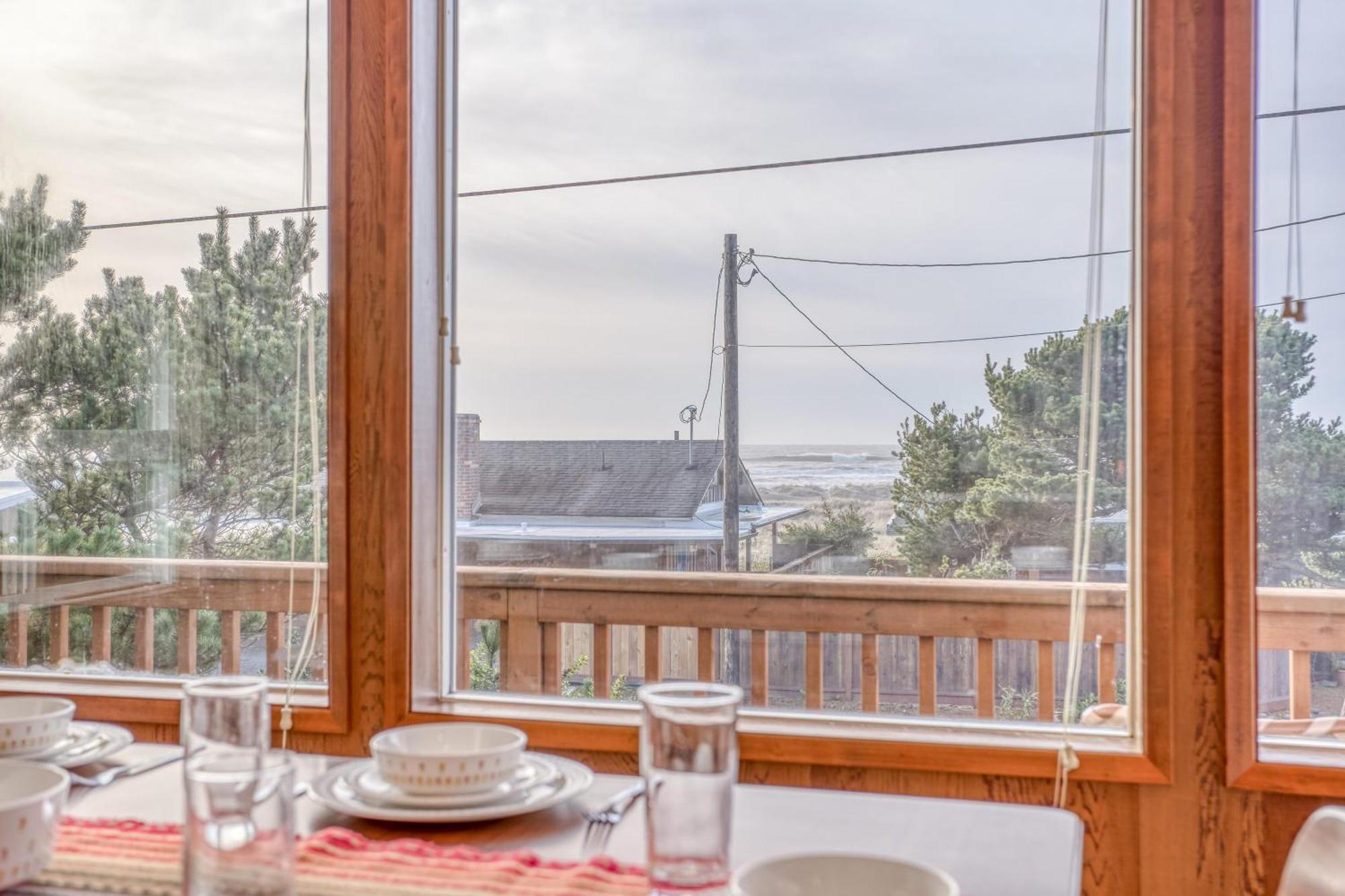 The Viking Villa Manzanita Exterior photo
